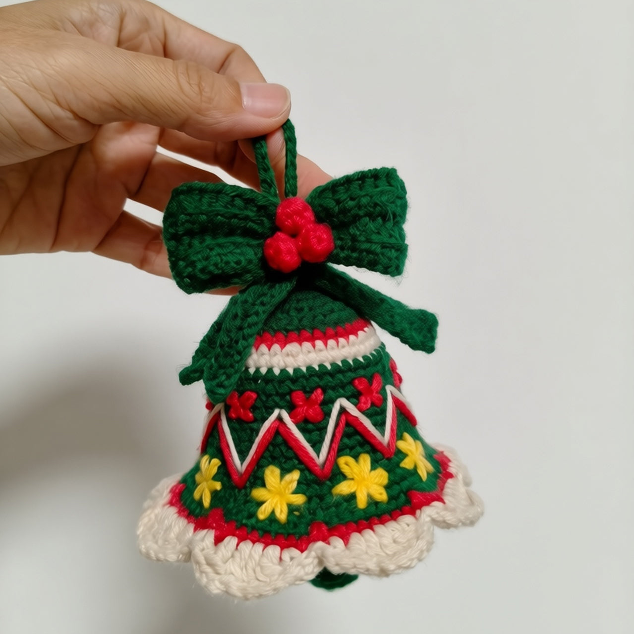 Christmas Bell Crochet Kit | DIY Yarn Ornament Making Set – Handmade Holiday Gift